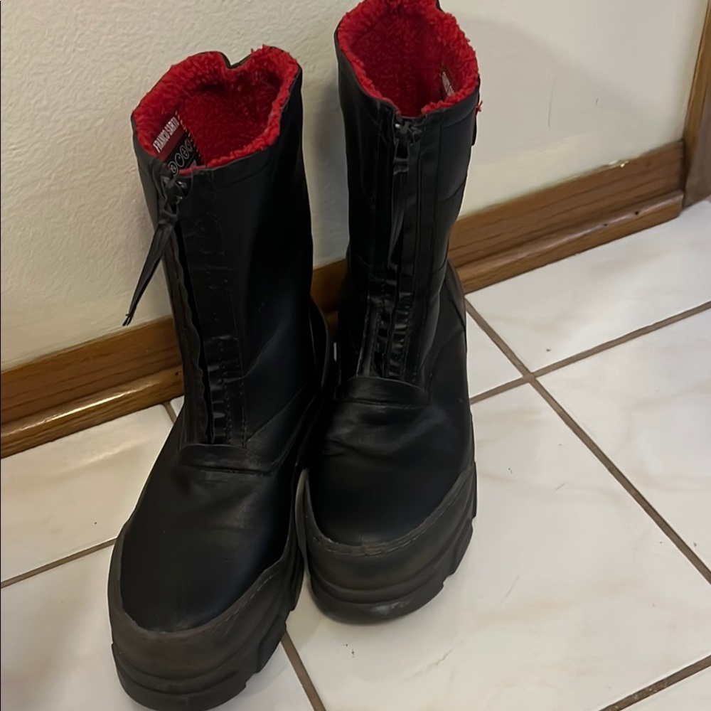 Franco Sarto Black Winter Boots with Red Lining